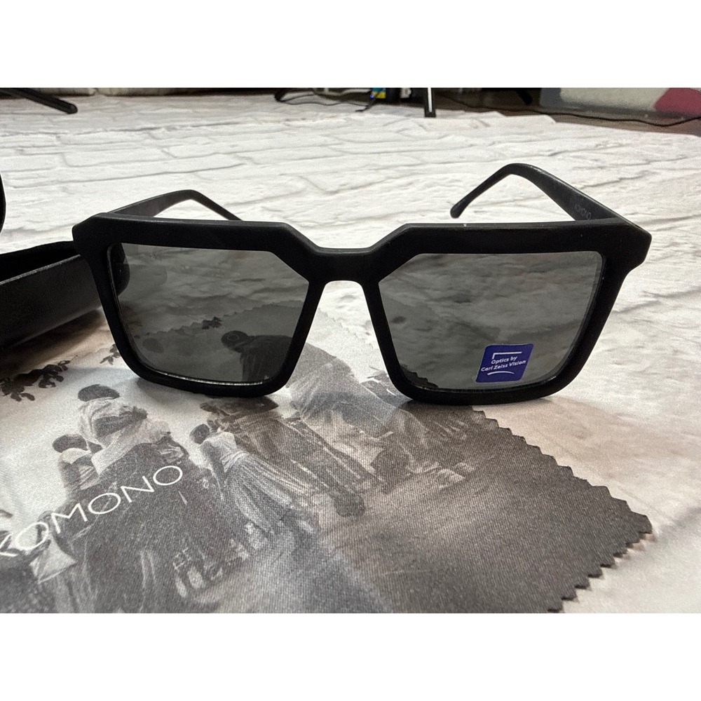 Komono Crafted Sunglasses Unisex OS Black Excellent Carl Zeiss Vision Lenses